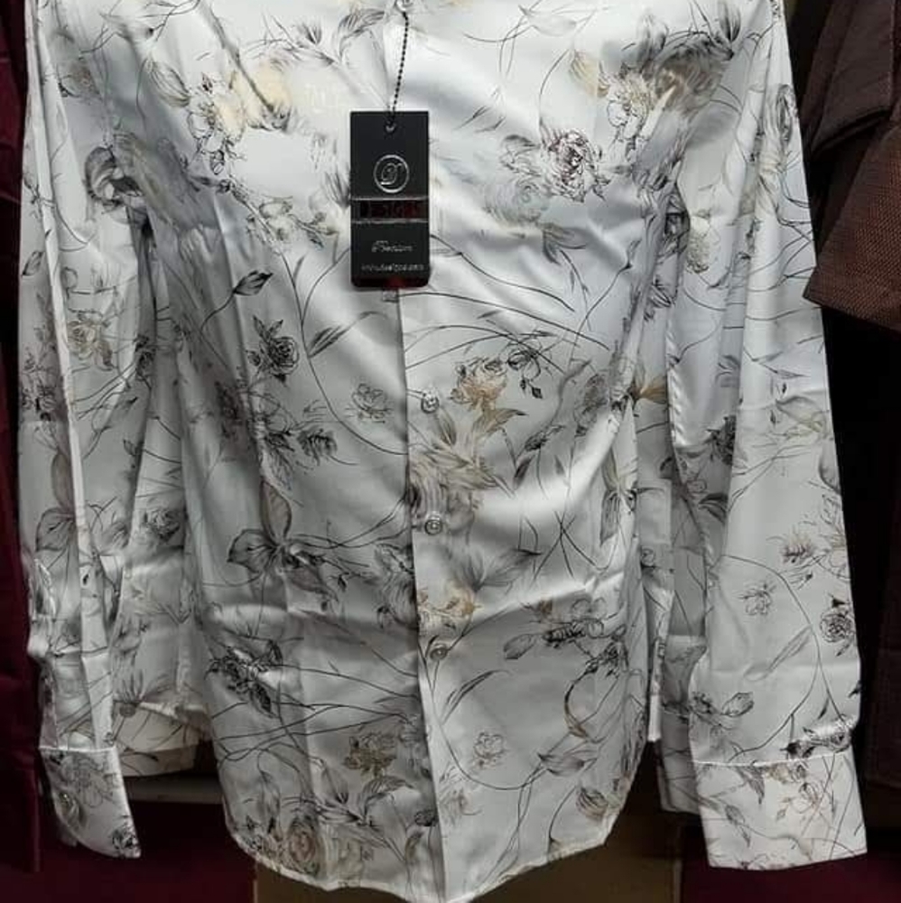 Rose Printed Pattern Shirt - Picture 2 of 4